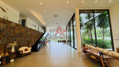 Casa, 9 quartos, 859 m² - Foto 2