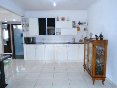 Casa, 3 quartos, 148 m² - Foto 2