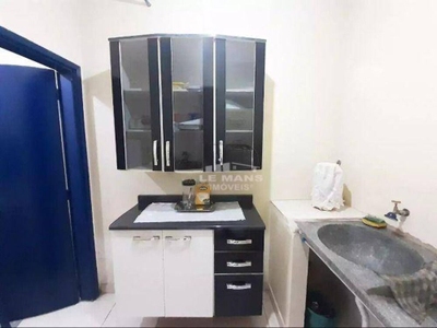 Casa, 9 quartos, 204 m² - Foto 5