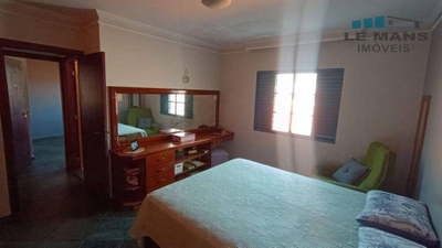 Casa, 4 quartos, 214 m² - Foto 5