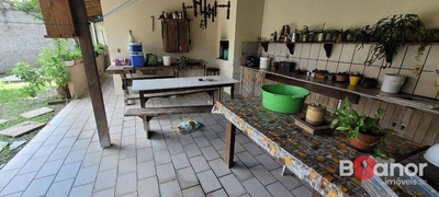 Casa, 4 quartos, 250 m² - Foto 4