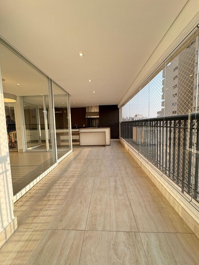 Apartamento, 3 quartos, 215 m² - Foto 4