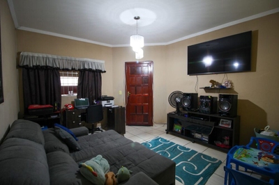 Casa, 2 quartos, 138 m² - Foto 3