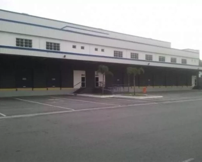 Loteamento e Condomínio - Foto 1