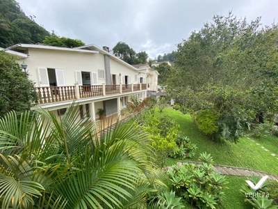 Casa, 4 quartos, 520 m² - Foto 1