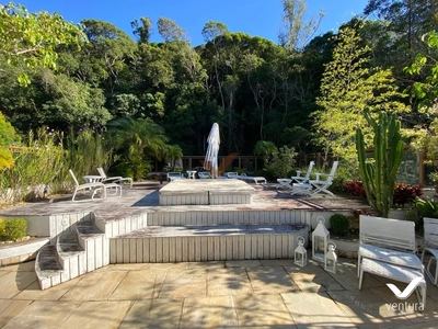 Cobertura, 3 quartos, 320 m² - Foto 1