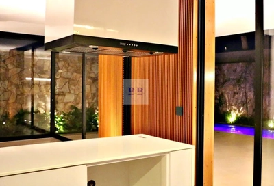 Casa, 3 quartos, 250 m² - Foto 1