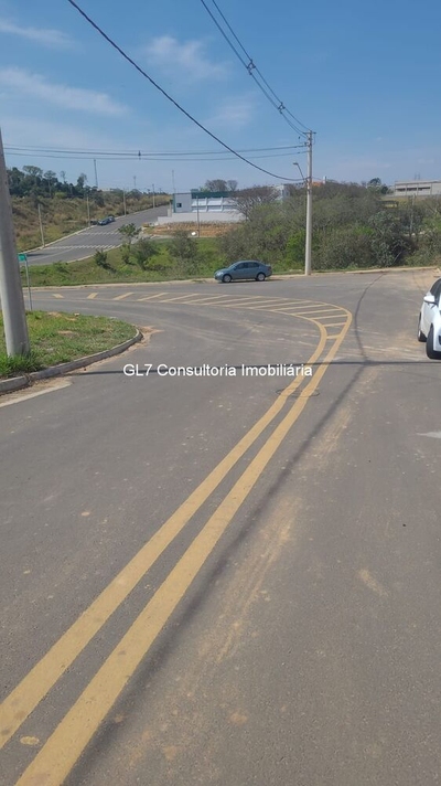 Terreno, 675 m² - Foto 2