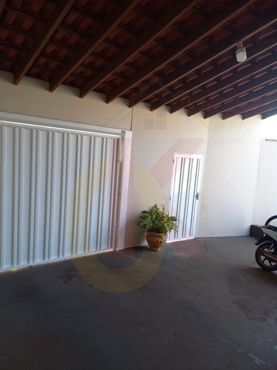 Casa, 3 quartos, 126 m² - Foto 1