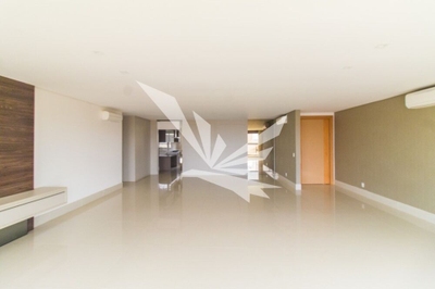 Apartamento, 3 quartos, 225 m² - Foto 1