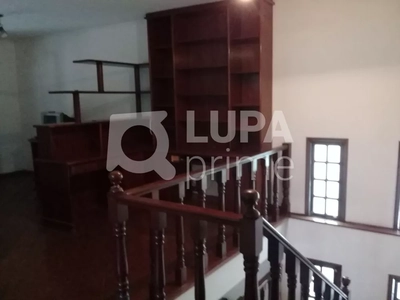 Casa, 3 quartos, 250 m² - Foto 4