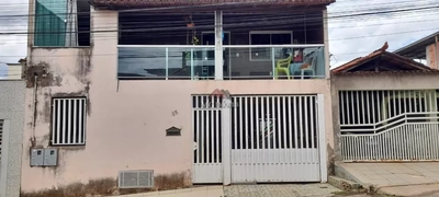 Casa, 4 quartos, 180 m² - Foto 1