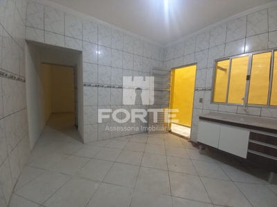 Casa, 1 quarto, 75 m² - Foto 1