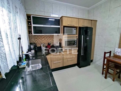 Casa, 3 quartos, 190 m² - Foto 4