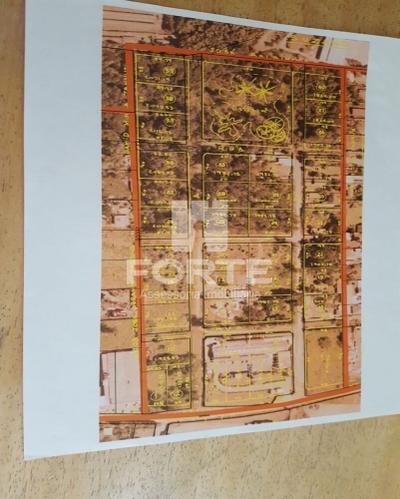 Loteamento e Condomínio, 1000 m² - Foto 1