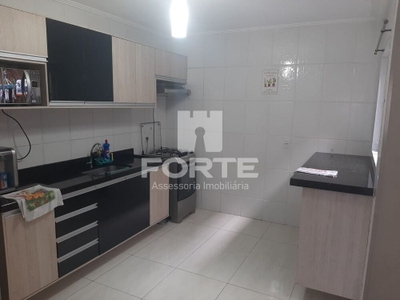 Casa, 2 quartos, 76 m² - Foto 1