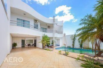 Casa, 4 quartos, 320 m² - Foto 1