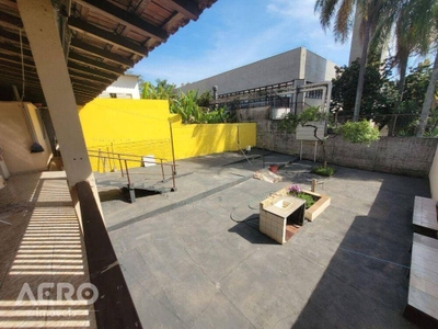 Casa, 3 quartos, 184 m² - Foto 2
