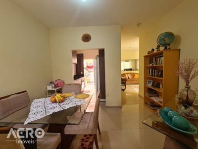 Casa, 3 quartos, 110 m² - Foto 1