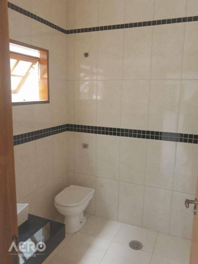 Casa, 3 quartos, 170 m² - Foto 1