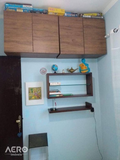 Casa, 3 quartos, 233 m² - Foto 3