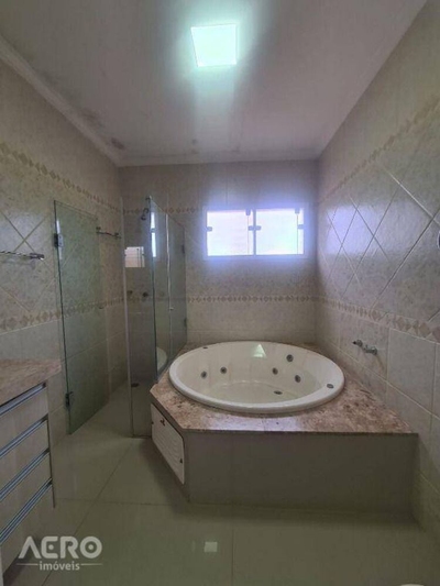 Casa, 4 quartos, 450 m² - Foto 2