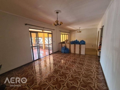 Casa, 3 quartos, 200 m² - Foto 2