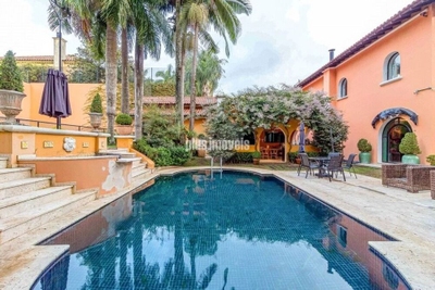 Casa, 4 quartos, 1559 m² - Foto 1