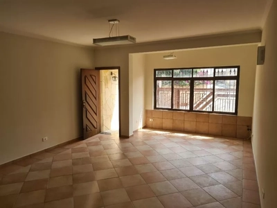 Sobrado, 3 quartos, 197 m² - Foto 1