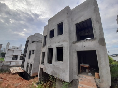 Sobrado, 3 quartos, 170 m² - Foto 2