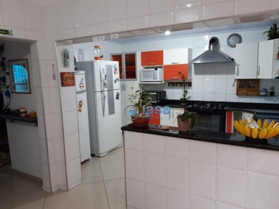 Sobrado, 4 quartos, 300 m² - Foto 1
