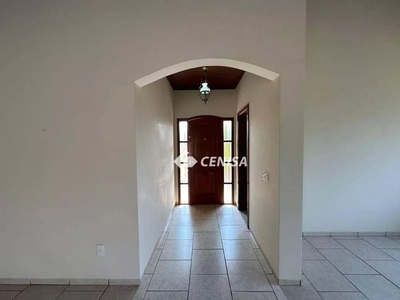 Casa, 3 quartos, 314 m² - Foto 1