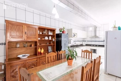 Casa, 4 quartos, 155 m² - Foto 2