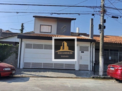 Casa, 3 quartos, 142 m² - Foto 2