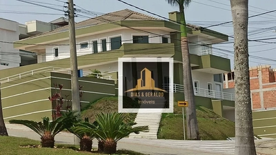 Sobrado, 4 quartos, 900 m² - Foto 1