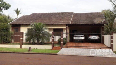 Chácara, 4 quartos, 1340 m² - Foto 2