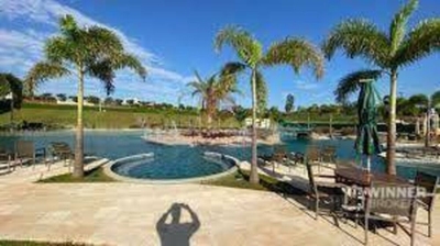 Loteamento e Condomínio, 548 m² - Foto 1