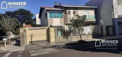 Sobrado, 3 quartos, 232 m² - Foto 1