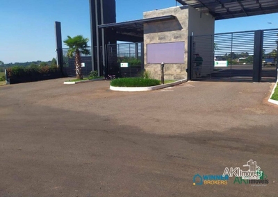 Loteamento e Condomínio, 640 m² - Foto 2