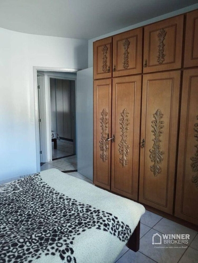 Casa, 3 quartos, 210 m² - Foto 1