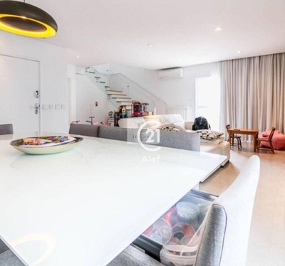 Cobertura, 3 quartos, 217 m² - Foto 1