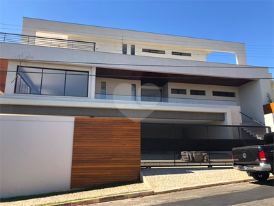 Casa, 4 quartos, 650 m² - Foto 1