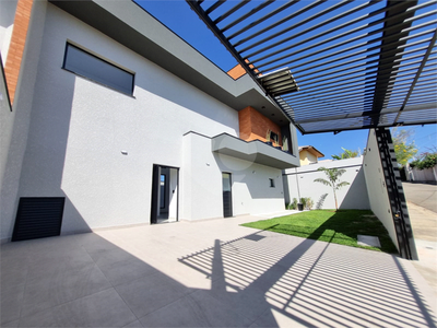 Casa, 3 quartos, 135 m² - Foto 2