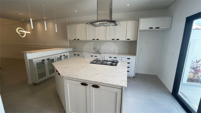 Casa, 3 quartos, 200 m² - Foto 2