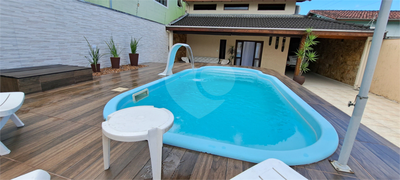 Casa, 5 quartos, 246 m² - Foto 3