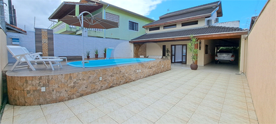 Casa, 5 quartos, 246 m² - Foto 1