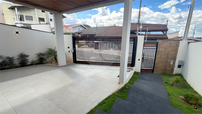 Casa, 3 quartos, 200 m² - Foto 3