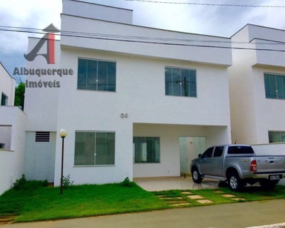 Casa, 3 quartos, 250 m² - Foto 1