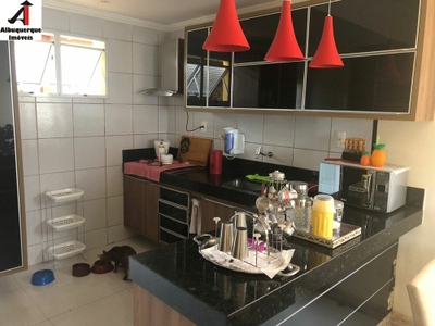 Casa, 3 quartos, 220 m² - Foto 2