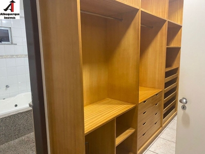 Apartamento, 3 quartos, 256 m² - Foto 2